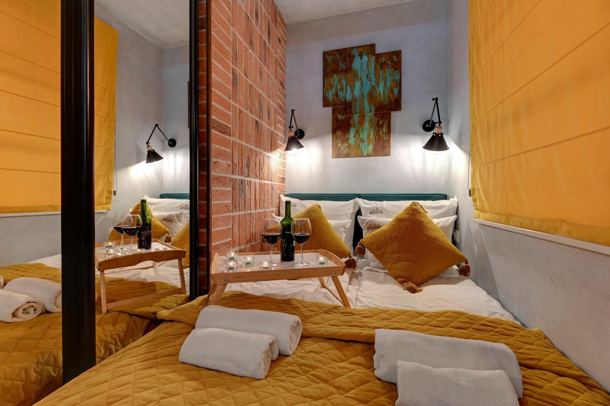 Doki Living & Foodhall By Downtown Apartments Gdańsk Buitenkant foto