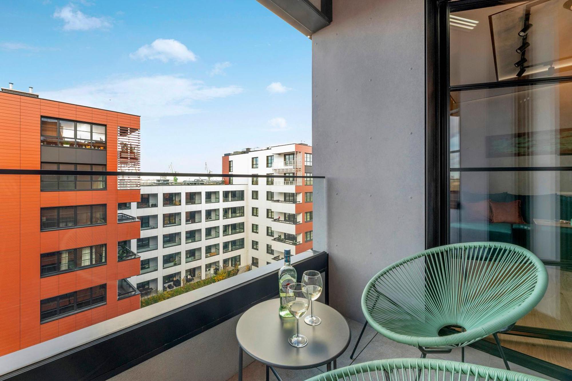Doki Living & Foodhall By Downtown Apartments Gdańsk Buitenkant foto