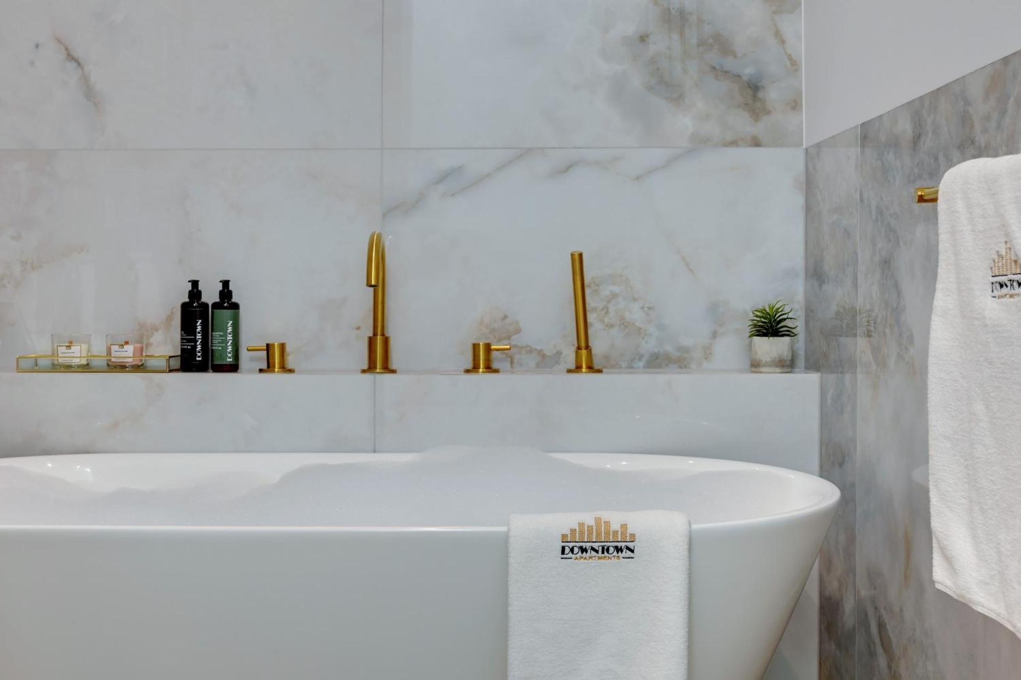 Doki Living & Foodhall By Downtown Apartments Gdańsk Kamer foto